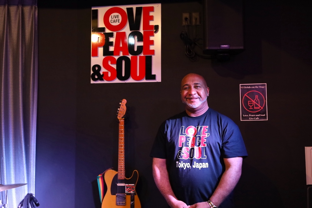 ove, Peace & Soul Live Cafe