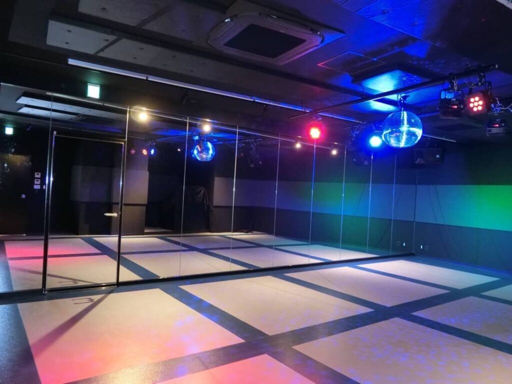 ダンスを楽しみ、お互いに技術を高め合う空間をつくる