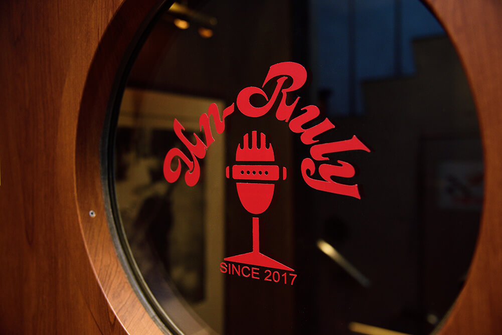 ミュージックバー・  アン・ルーリー様