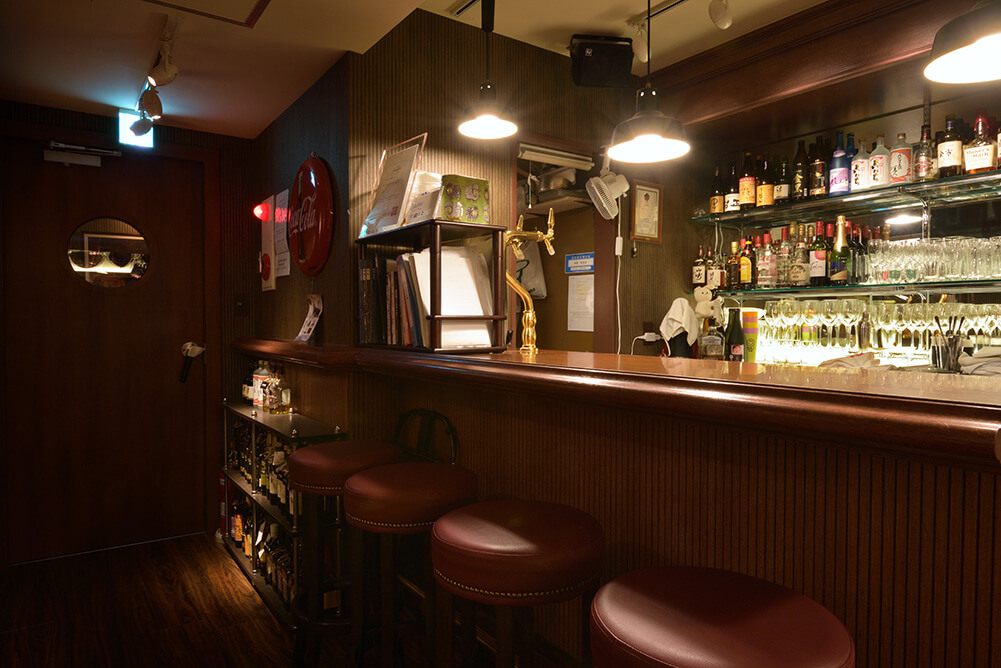 ミュージックバー・  アン・ルーリー様